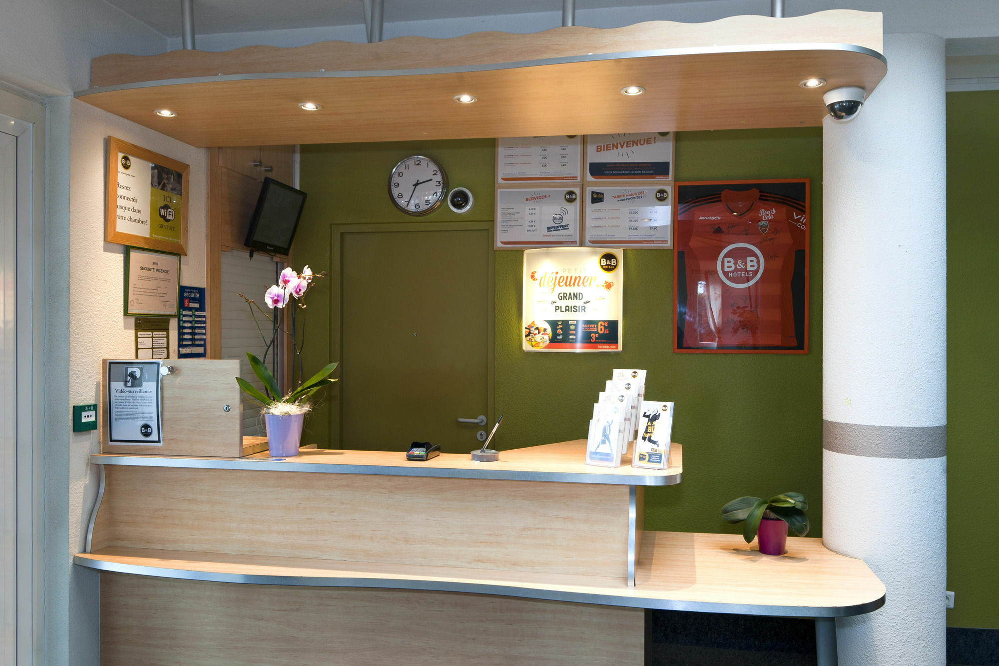 B&B Hotel Valence Sud Экстерьер фото